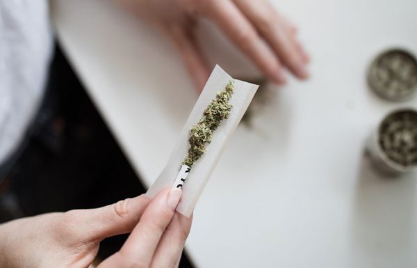 Canada: Les consommateurs de cannabis ont dépensé près de 6 milliards de dollars en 2017