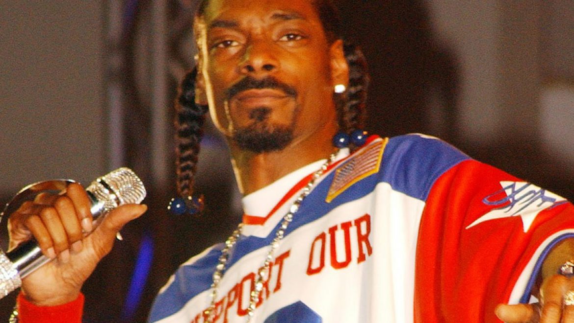 Snoop Dogg possède maintenant la plus grande structure de culture du cannabis au monde