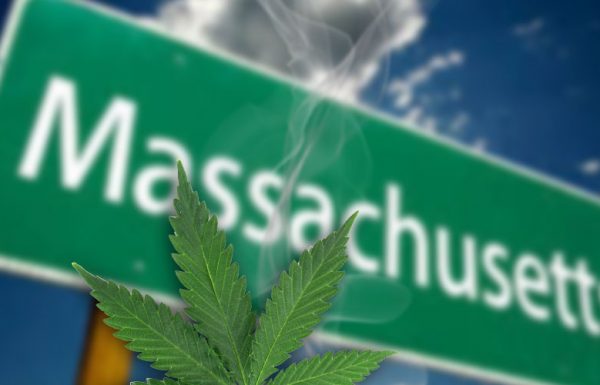 Le législateur du Massachusetts approuve les règles du marché récréatif